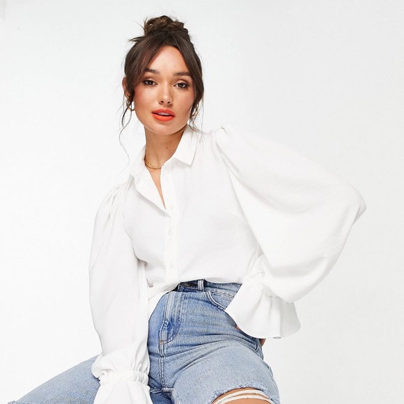 🆕 ASOS Design Volume Sleeved Soft Shirt with Ruffle Cuffs in Ivory - Picture 3 of 3